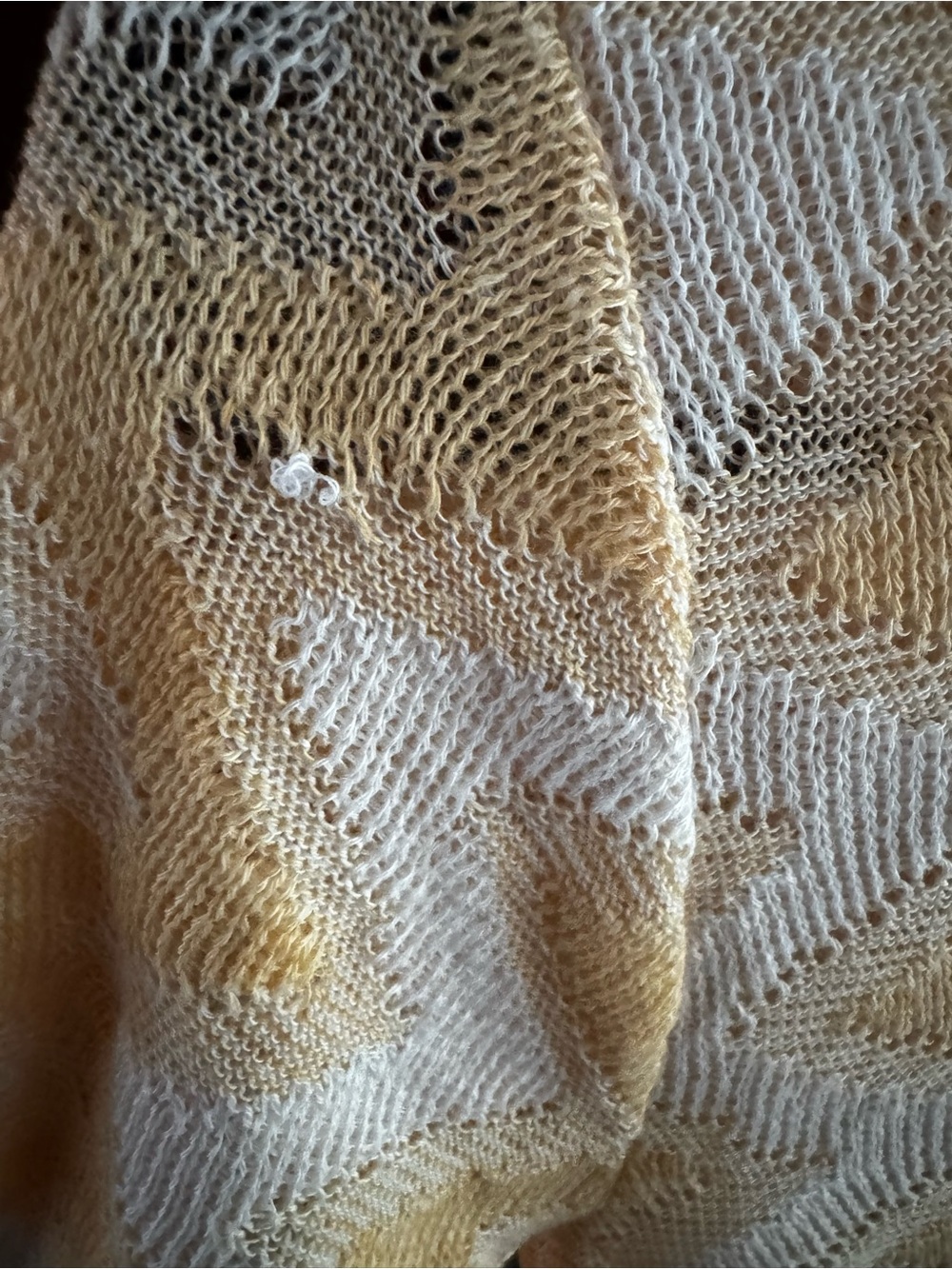 Vintage Peach and White Chevron Knit V-Neck Pullover - Picture 6 of 6